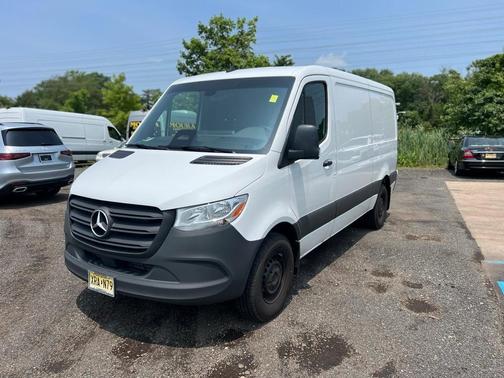 2025 Mercedes-Benz Sprinter 2500 Standard Roof
