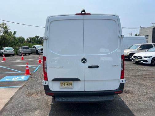 2025 Mercedes-Benz Sprinter 2500 Standard Roof