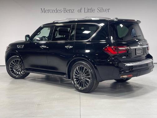 2022 INFINITI QX80 SENSORY AWD