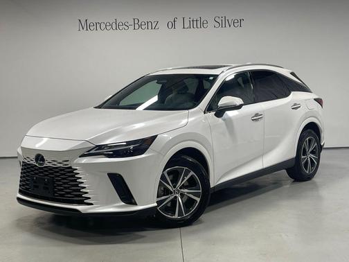 White 2023 Lexus RX 350 Premium