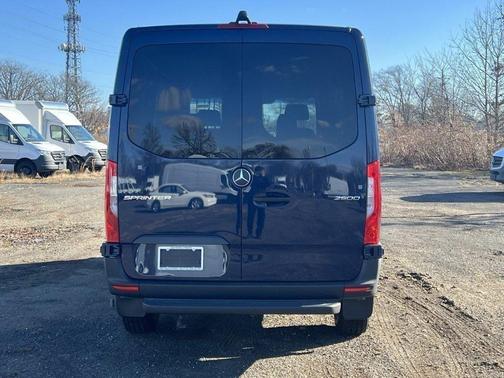 2025 Mercedes-Benz Sprinter 2500 Standard Roof