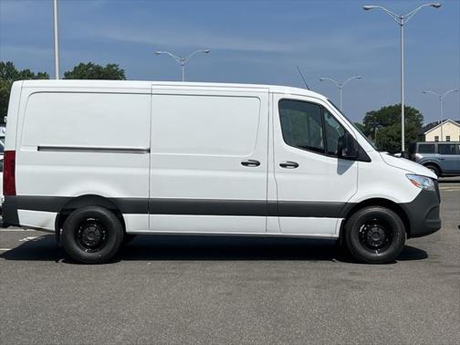 2025 Mercedes-Benz Sprinter 2500 Standard Roof