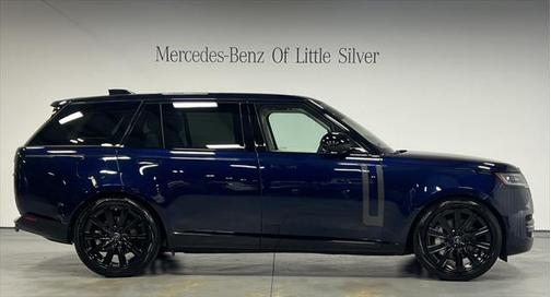 2023 Land Rover Range Rover P530 SE