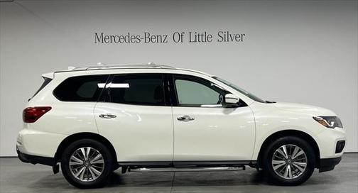 2020 Nissan Pathfinder SV 4WD