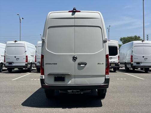 2025 Mercedes-Benz Sprinter 2500 High Roof