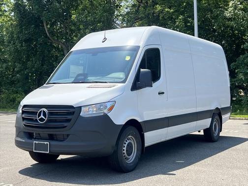 2025 Mercedes-Benz Sprinter 2500 High Roof