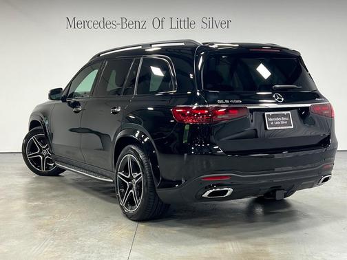 2025 Mercedes-Benz GLS 450 4MATIC