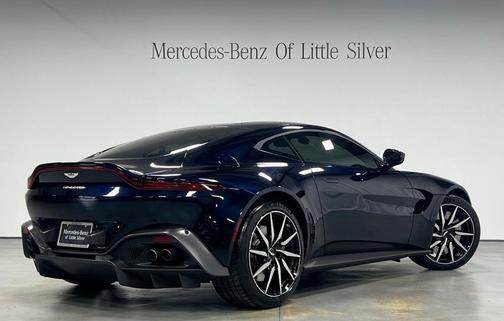 2020 Aston Martin Vantage Base