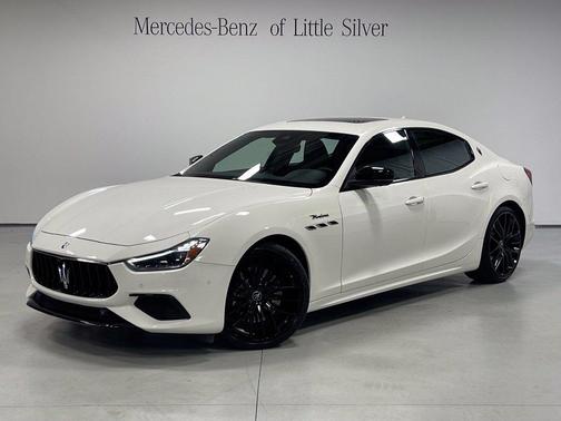 White 2024 Maserati Ghibli Modena Ultima Q4