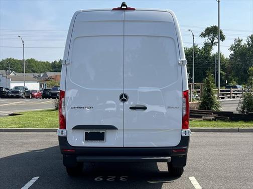 2025 Mercedes-Benz Sprinter 2500 Standard Roof