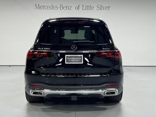 2025 Mercedes-Benz GLS 580 4MATIC