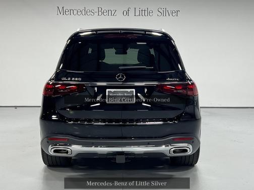 2025 Mercedes-Benz GLS 580 4MATIC