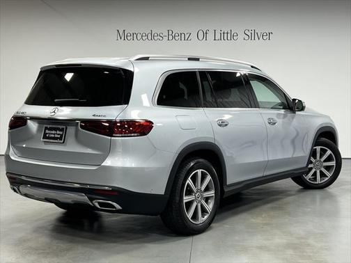 2022 Mercedes-Benz GLS 450 4MATIC