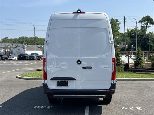2025 Mercedes-Benz Sprinter 2500 High Roof