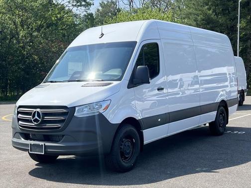 2025 Mercedes-Benz Sprinter 2500 High Roof