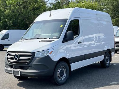 2025 Mercedes-Benz Sprinter 2500 Standard Roof