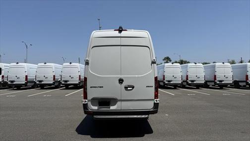 2025 Mercedes-Benz Sprinter 2500 High Roof