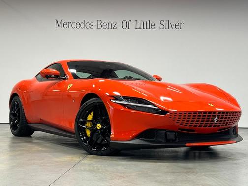 2022 Ferrari Roma Base