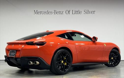 2022 Ferrari Roma Base