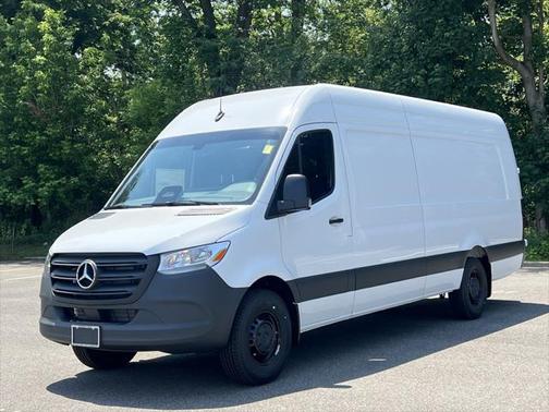 2025 Mercedes-Benz Sprinter 2500 High Roof