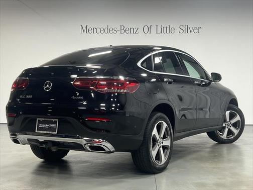 2022 Mercedes-Benz GLC 300 4MATIC Coupe