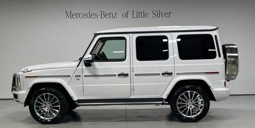 MANUFAKTUR Moonlight White Metallic 2023 Mercedes-Benz G-Class 4MATIC