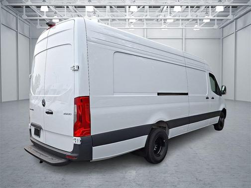 2025 Mercedes-Benz Sprinter 2500 Standard Roof
