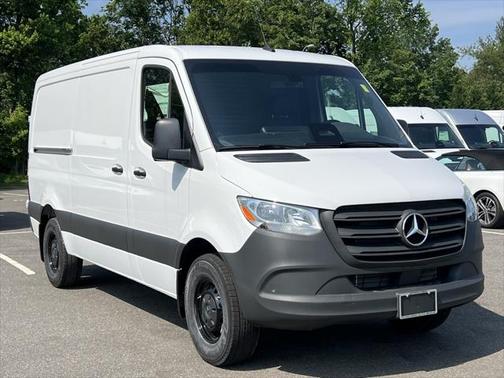 2025 Mercedes-Benz Sprinter 2500 Standard Roof