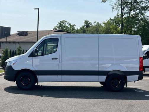 2025 Mercedes-Benz Sprinter 2500 Standard Roof