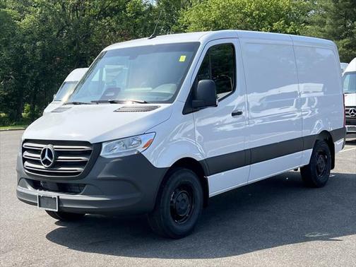 2025 Mercedes-Benz Sprinter 2500 Standard Roof
