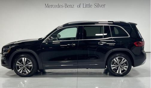 2025 Mercedes-Benz GLB 250 4MATIC