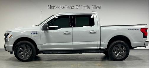 2024 Ford F-150 Lightning Flash