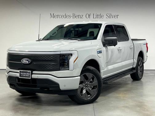 2024 Ford F-150 Lightning Flash
