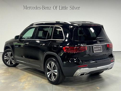 2025 Mercedes-Benz GLB 250 4MATIC
