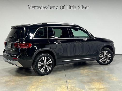 2025 Mercedes-Benz GLB 250 4MATIC