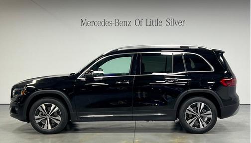 2025 Mercedes-Benz GLB 250 4MATIC