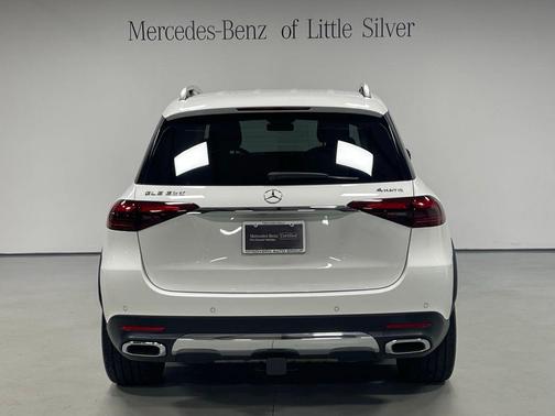 White 2024 Mercedes-Benz GLE 350 4MATIC