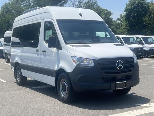 2025 Mercedes-Benz Sprinter 2500 Standard Roof