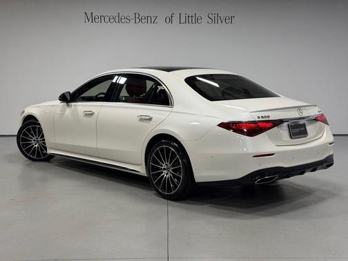 White 2022 Mercedes-Benz S-Class 4MATIC