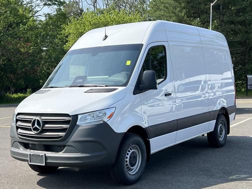 2025 Mercedes-Benz Sprinter 2500 Standard Roof