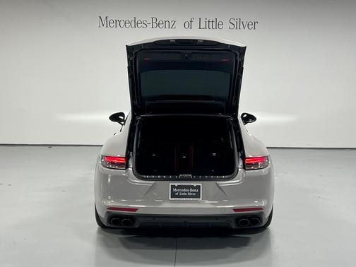 2022 Porsche Panamera Turbo S