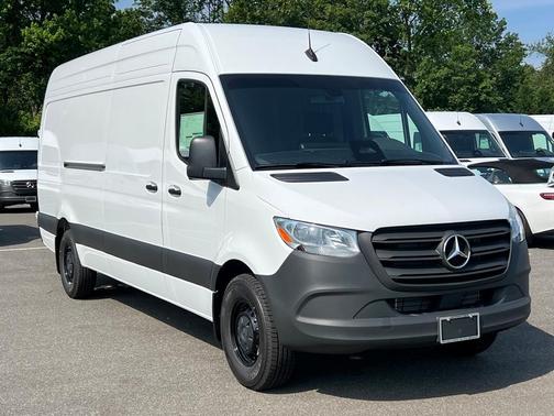 2025 Mercedes-Benz Sprinter 2500 High Roof