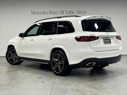 2025 Mercedes-Benz GLS 450 4MATIC