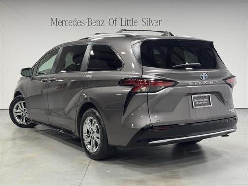 2022 Toyota Sienna Platinum 7 Passenger