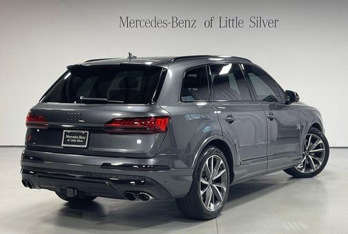 Daytona Gray Pearl 2021 Audi SQ7 4.0T Premium Plus