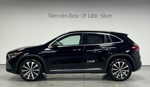 2021 Mercedes-Benz GLA 250 Base 4MATIC