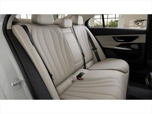2025 Mercedes-Benz E-Class 4MATIC