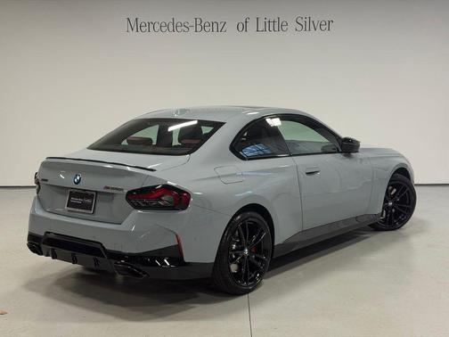 Brooklyn Gray Metallic 2024 BMW M240 i xDrive