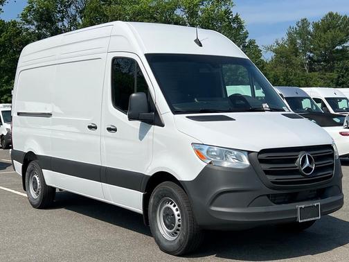 2025 Mercedes-Benz Sprinter 2500 Standard Roof