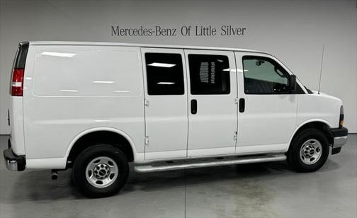 2022 GMC Savana 2500 Work Van